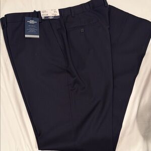 NWT Hart Schaffner Marx 100% Wool Navy Flat Front Pants 
Size 44 unhemmed